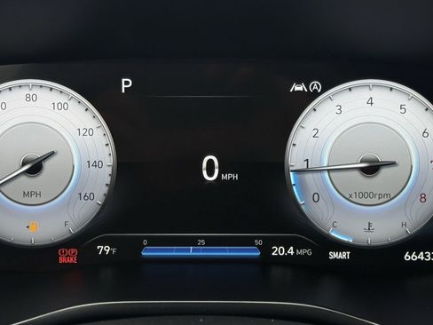 Used 2022 Hyundai Santa Fe Limited FWD image 15