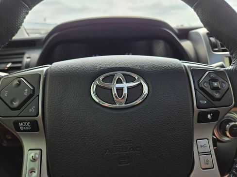 Used 2024 Toyota 4Runner Limited AWD/4WD image 24