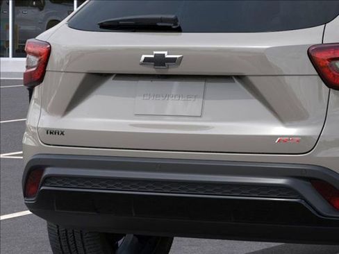 New 2026 Chevrolet Trax RS image 14