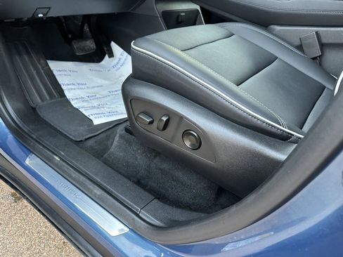 Used 2025 Buick Enclave Preferred image 20