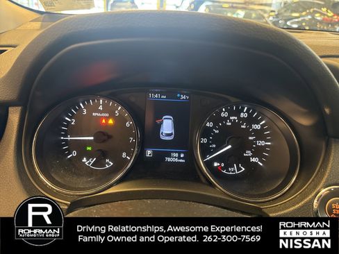 Used 2020 Nissan Rogue SL w/ Premium Package image 11