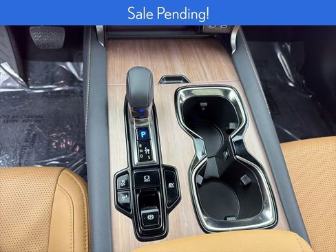 Used 2025 Lexus RX 350 w/ Convenience Package AWD/4WD image 11