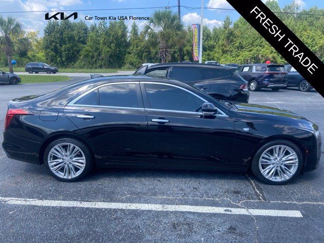 Used 2021 Cadillac CT4 Premium Luxury RWD image 2