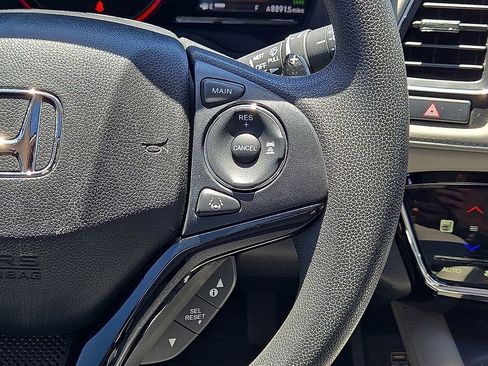 Used 2021 Honda HR-V EX image 19