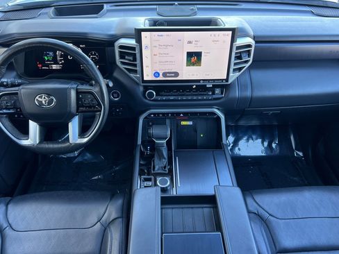 Used 2024 Toyota Tundra Platinum image 13