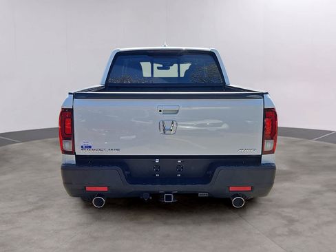 Certified 2023 Honda Ridgeline RTL image 5
