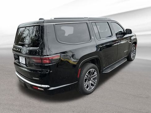 Used 2023 Jeep Wagoneer Series II image 8