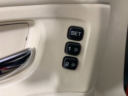 Used 2020 Nissan Murano SL w/ Moonroof Package AWD/4WD image 17