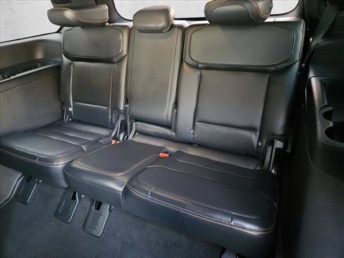 Used 2025 Ford Expedition Tremor AWD/4WD image 20