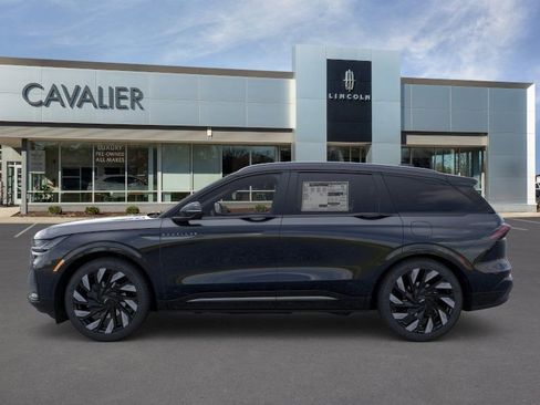 New 2026 Lincoln Nautilus Reserve AWD/4WD image 3