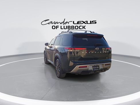 Used 2022 Nissan Pathfinder SL w/ SL Premium Package image 7