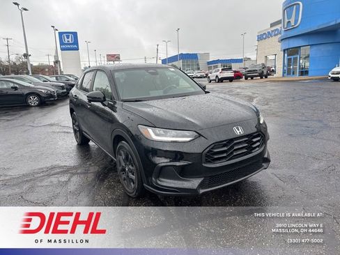 Used 2024 Honda HR-V Sport image 1