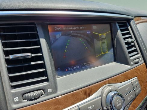 Used 2017 INFINITI QX80 2WD w/ Driver Assistance Package image 25
