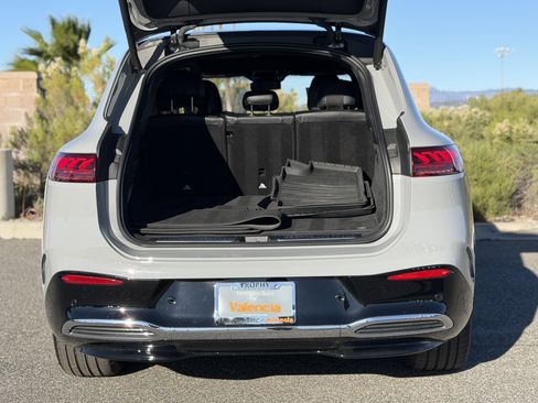 Certified 2023 Mercedes-Benz EQS 580 4MATIC SUV image 13