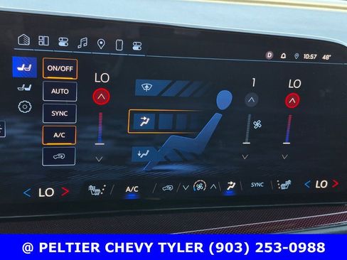 Used 2024 Chevrolet Traverse Z71 w/ LPO, Floor Liner Package image 28