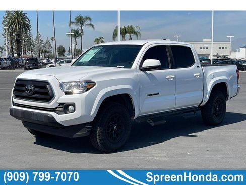 Used 2022 Toyota Tacoma SR5 image 1