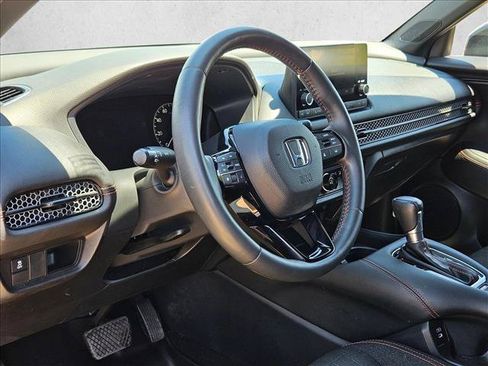 Used 2024 Honda HR-V Sport image 10