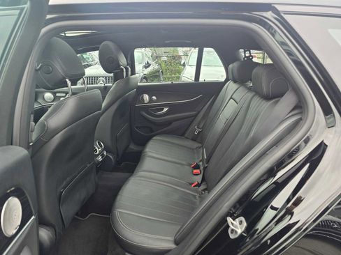 Used 2020 Mercedes-Benz E 450 4MATIC Wagon image 18