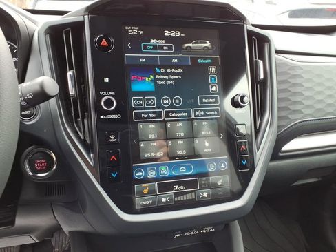 Certified 2025 Subaru Forester Premium image 15