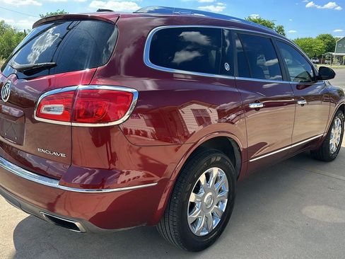 Used 2017 Buick Enclave Premium image 5