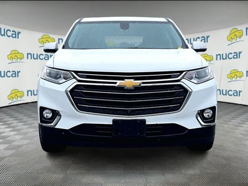 Used 2020 Chevrolet Traverse LT w/ LT Premium Package image 2