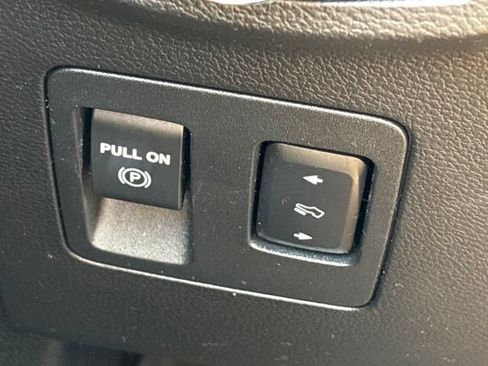 Used 2021 Ford Expedition Max Limited AWD/4WD image 26
