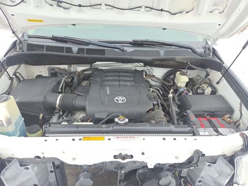 Used 2011 Toyota Sequoia Limited image 35