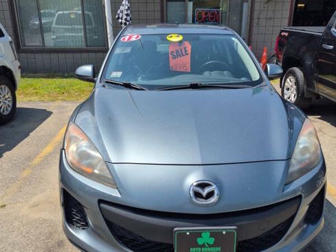 Used 2012 MAZDA MAZDA3 i Touring FWD image 1