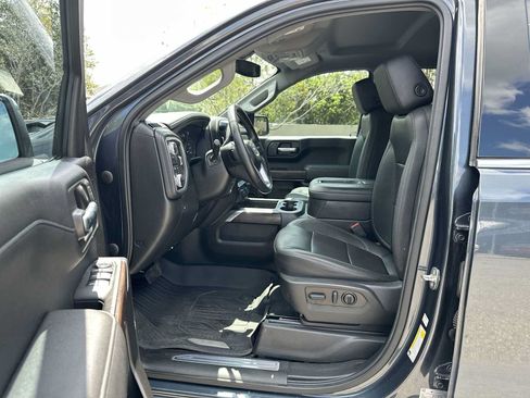 Certified 2022 GMC Sierra 1500 SLT w/ SLT Premium Package AWD/4WD image 2
