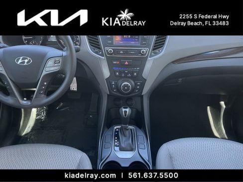 Used 2018 Hyundai Santa Fe Sport image 13