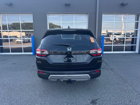 Used 2023 Honda Pilot EX-L image 3