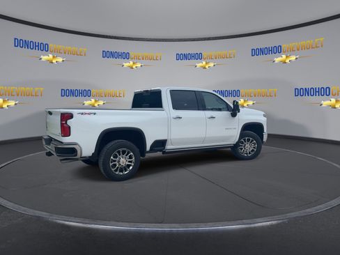 New 2026 Chevrolet Silverado 2500 LTZ w/ LTZ Plus Package AWD/4WD image 11