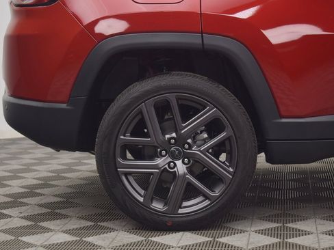 New 2026 Jeep Compass Limited w/ Sun, Sound & Navigation Group AWD/4WD image 8