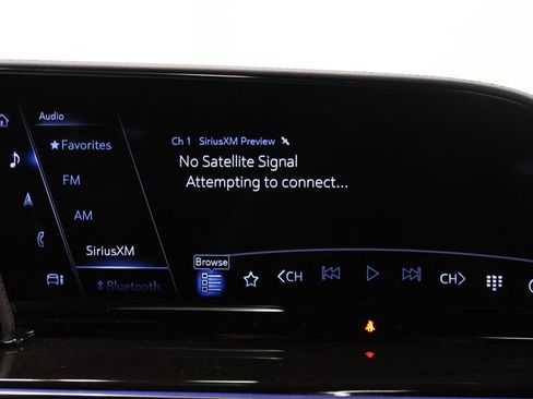 Used 2023 Cadillac Escalade Sport Platinum w/ LPO, ONYX Package image 40