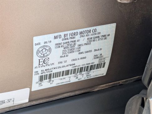 Used 2020 Lincoln Aviator Reserve w/ Equipment Group 201A image 33