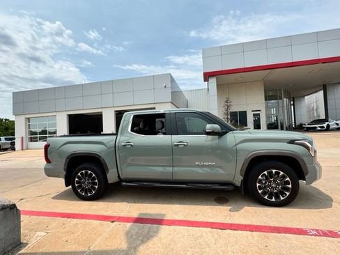 Used 2026 Toyota Tundra Limited AWD/4WD image 4