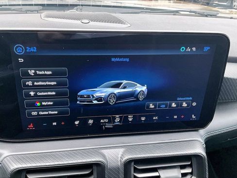 Used 2024 Ford Mustang Dark Horse image 14