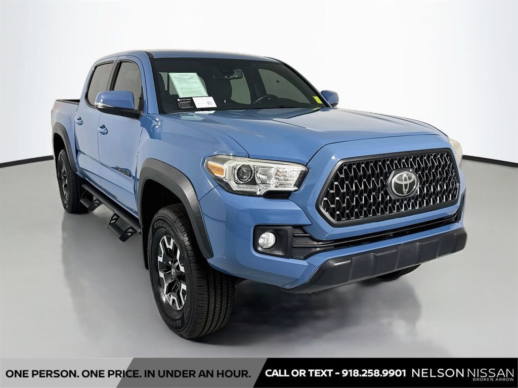 Used 2019 Toyota Tacoma TRD Off-Road AWD/4WD image 3