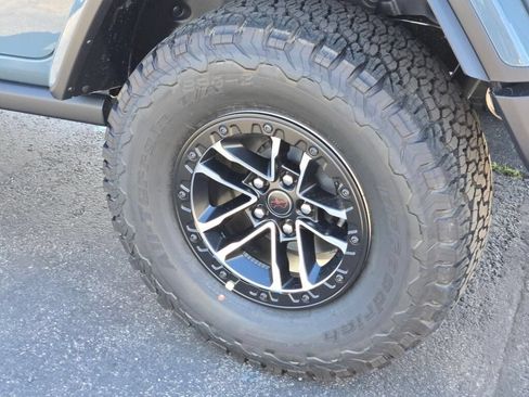 New 2026 Jeep Wrangler Unlimited Rubicon AWD/4WD image 11