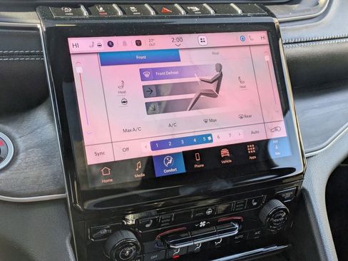 New 2025 Jeep Grand Cherokee L Limited image 19