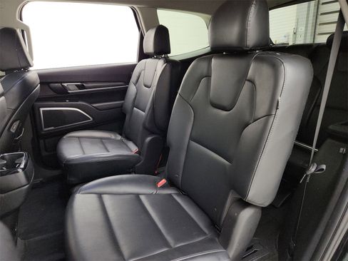 Used 2023 Kia Telluride S w/ S Sunroof Package image 31