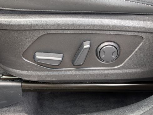 Certified 2023 Kia Sorento S w/ Panoramic Sunroof Package AWD/4WD image 20