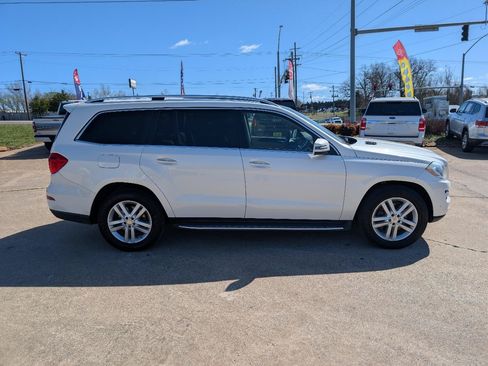 Used 2016 Mercedes-Benz GL 450 4MATIC image 4