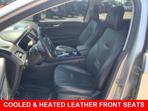 Used 2017 Ford Edge Titanium w/ Equipment Group 301A AWD/4WD image 6