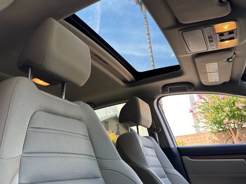 Used 2017 Honda CR-V EX image 20