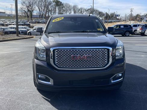 Used 2016 GMC Yukon Denali w/ Open Road Package image 2