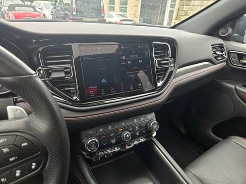 Used 2024 Dodge Durango GT image 23