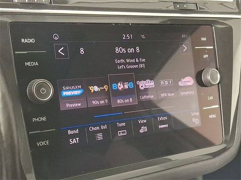 Used 2018 Volkswagen Tiguan SEL image 20