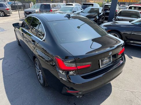 Used 2020 BMW 330i Sedan w/ Convenience Package RWD image 19