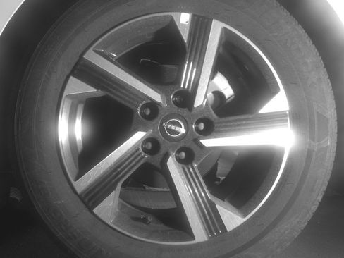 Used 2025 Nissan Sentra SV FWD image 14